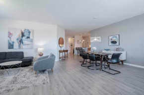 All New! Vista Cay Lakeview Lodge Condo-Huge! Near Parks-OCCC